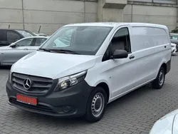Arktikweiss (metallic) Gebraucht 2024 Mercedes Vito Van / Kleinbus | 31.880 € (Guter Preis)