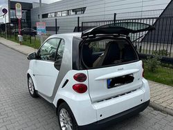 Weiß Gebraucht 2007 Smart ForTwo Coupé Kleinwagen | 2.990 € (Fairer Preis)
