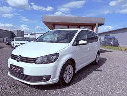 Weiß Gebraucht 2013 VW Touran Life Van / Kleinbus | 12.499 € (Fairer Preis)