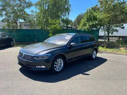 Grau Gebraucht 2018 VW Passat Comfortline Limousine | 11.800 € (Fairer Preis)