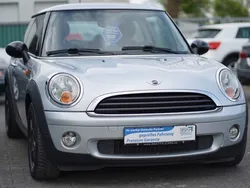 Silber Gebraucht 2007 Mini ONE Kleinwagen | 1.500 € (Teuer)