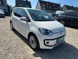 Weiß Gebraucht 2012 VW up! high up! Kleinwagen | 4.999 € (Etwas zu teuer)