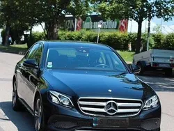Schwarz Gebraucht 2016 Mercedes E220 Avantgarde Limousine | 18.499 € (Etwas zu teuer)