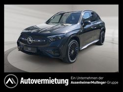 Grau Gebraucht 2025 Mercedes GLC300e AMG SUV | 76.479 €