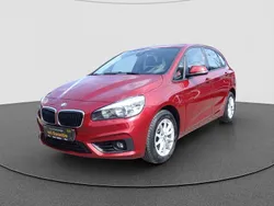Rot Gebraucht 2015 BMW 218 Active Tourer Basis Van / Kleinbus | 11.249 € (Guter Preis)