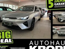 Silber Gebraucht 2023 MG MG5 EV Luxury Kombi | 22.990 € (Etwas zu teuer)
