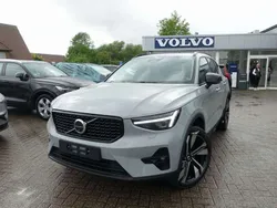 Vapour grey Gebraucht 2024 Volvo XC40 Ultra SUV | 39.900 € (Fairer Preis)