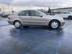 Gold Gebraucht 2004 Mercedes 220 Limousine | 4.650 €