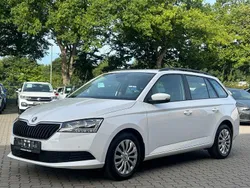 Weiß Gebraucht 2022 Skoda Fabia Kombi | 13.980 € (Guter Preis)