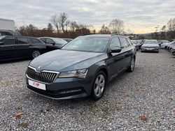 Grau Gebraucht 2020 Skoda Superb Ambition Kombi | 17.999 € (Fairer Preis)