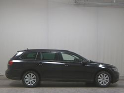 Schwarz Gebraucht 2022 VW Passat Kombi | 14.680 € (Superpreis)