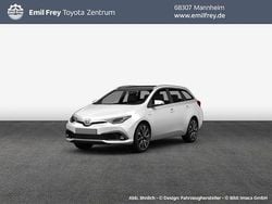 Novaweiß perleffekt Gebraucht 2017 Toyota Auris Hybrid Basis | 14.990 € (Guter Preis)