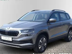 Grau Neu 2025 Skoda Karoq Tour SUV | 39.380 € (Fairer Preis)