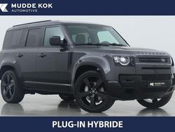 Grau Gebraucht 2025 Land Rover Defender SE Dynamic SUV | 88.900 € (Superpreis)