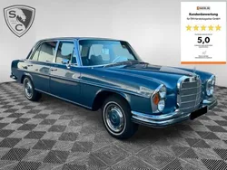 Mercedes W109