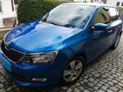 Blau Gebraucht 2017 Skoda Fabia Ambition Kleinwagen | 8.995 € (Guter Preis)