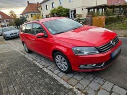 Rot Gebraucht 2012 VW Passat Trendline Kombi | 4.800 € (Guter Preis)