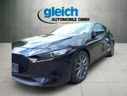 Onyxschwarz Gebraucht 2021 Mazda 3 Limousine | 22.980 € (Fairer Preis)