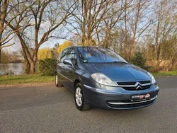 Grau Gebraucht 2011 Citroën C8 Tendance Van / Kleinbus | 7.499 €