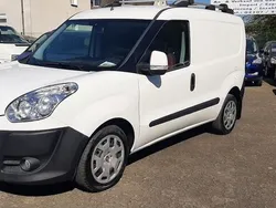 Weiß Gebraucht 2014 Fiat Doblò Van / Kleinbus | 6.500 € (Fairer Preis)