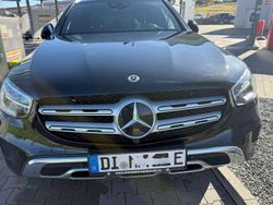 Schwarz Gebraucht 2022 Mercedes GLC300e AMG line SUV | 45.900 € (Teuer)