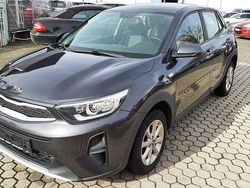 Grau Gebraucht 2018 Kia Stonic SUV | 7.500 €
