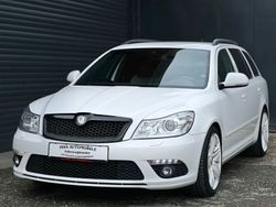 Weiß Gebraucht 2011 Skoda Octavia RS Kombi | 10.890 € (Fairer Preis)