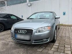 Silber Gebraucht 2007 Audi A4 Limousine | 4.800 € (Fairer Preis)