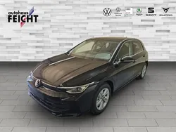 Grenadillschwarz metallic Neu 2024 VW Golf VIII Life Limousine | 27.240 € (Guter Preis)