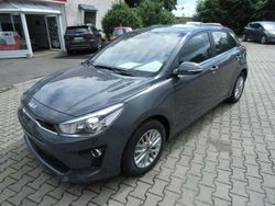 Perennialgrau metallic Gebraucht 2022 Kia Rio Exclusive Limousine | 17.790 €