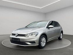 Grau (graumet.) Gebraucht 2017 VW Golf VII Limousine | 10.980 € (Guter Preis)