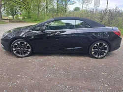 Schwarz Gebraucht 2019 Opel Cascada Innovation Cabrio | 19.400 € (Teuer)