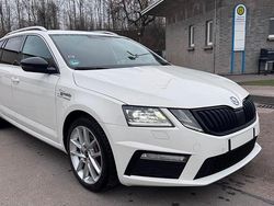 Weiß Gebraucht 2019 Skoda Octavia RS Kombi | 13.500 € (Guter Preis)