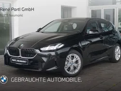 Schwarz Gebraucht 2024 BMW 118 Sport Line Kleinwagen | 32.450 € (Etwas zu teuer)