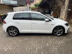 Weiß Gebraucht 2019 VW Golf VII R-line Limousine | 15.700 € (Fairer Preis)