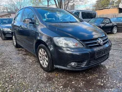Schwarz Gebraucht 2005 VW Golf Plus Comfortline Van / Kleinbus | 6.490 € (Teuer)