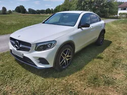 Weiß Gebraucht 2016 Mercedes GLC250 AMG line SUV | 30.900 € (Fairer Preis)