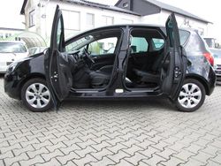Schwarz Gebraucht 2010 Opel Meriva Innovation Van / Kleinbus | 3.880 € (Fairer Preis)