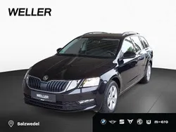 Black magic perleffekt (schwarz) Gebraucht 2020 Skoda Octavia Ambition Kombi | 21.450 € (Guter Preis)