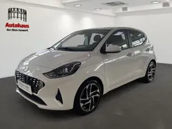 Weiss Gebraucht 2022 Hyundai i10 Style Kleinwagen | 13.490 € (Fairer Preis)