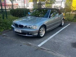 Schwarz Gebraucht 2004 BMW 318 Cabriolet Performance Cabrio | 2.950 € (Superpreis)