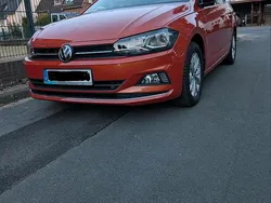 Orange Gebraucht 2020 VW Polo Highline Limousine | 15.500 € (Guter Preis)