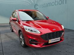Rot Gebraucht 2023 Ford Kuga ST-Line SUV | 32.690 €