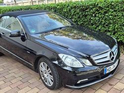 Schwarz Gebraucht 2010 Mercedes E200 Elegance Cabrio | 12.500 € (Etwas zu teuer)