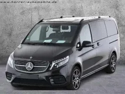 Obsidianschwarz metallic Gebraucht 2024 Mercedes V300 AMG Van / Kleinbus | 65.740 € (Superpreis)
