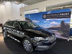 Schwarz perleffekt Gebraucht 2024 Skoda Superb Style Kombi | 31.900 € (Superpreis)