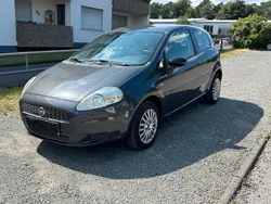 Grau Gebraucht 2009 Fiat Punto Kleinwagen | 1.999 €