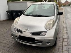 Silber Gebraucht 2010 Nissan Micra Kleinwagen | 2.400 € (Fairer Preis)