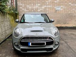 Grau Gebraucht 2019 Mini Cooper Kleinwagen | 18.890 €