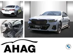 Schwarz Neu 2025 BMW 520 M Sport Limousine | 58.890 € (Superpreis)